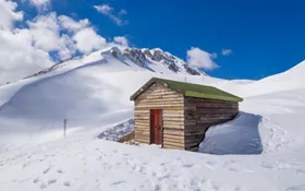 5 favourite destinations for Romans in the snow 